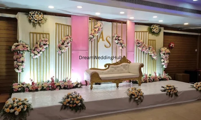 Golden Wood Party Hall